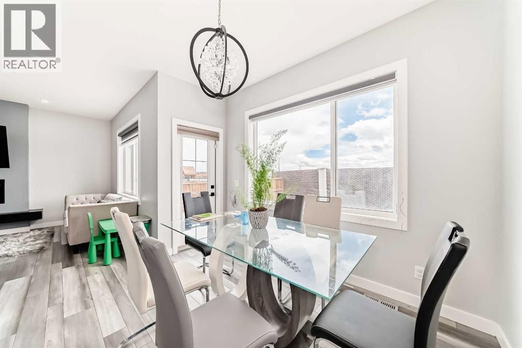 123 Red Sky Crescent NE — photo 11