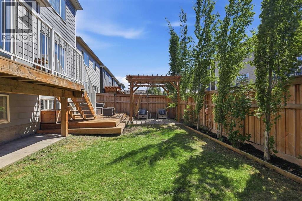 25 Yorkville Green SW — photo 43