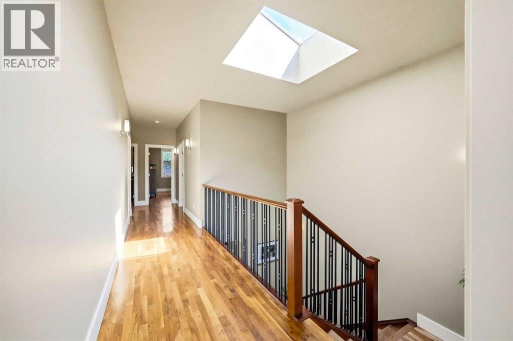 3610 8 Avenue NW — photo 22