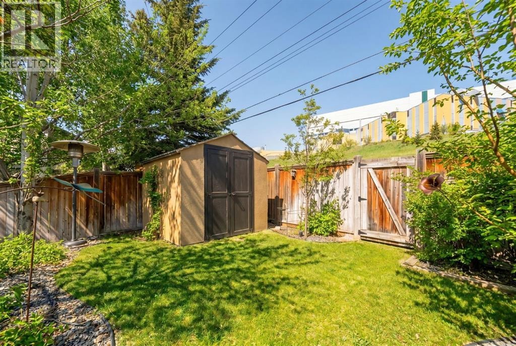 3610 8 Avenue NW — photo 43