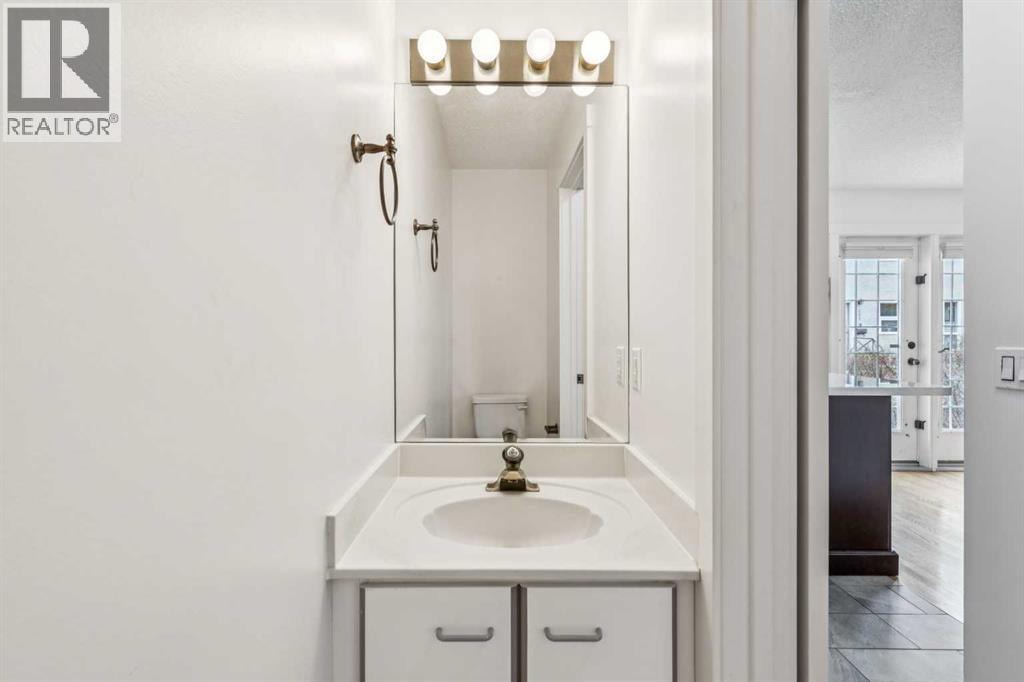 1110 14 Avenue SW — photo 15