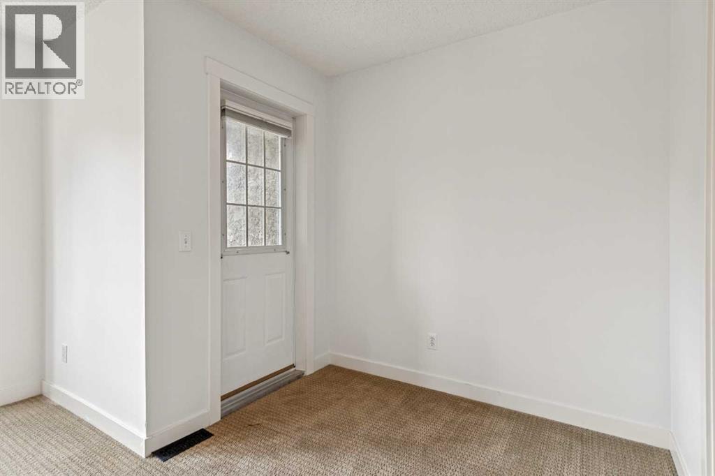 1110 14 Avenue SW — photo 20