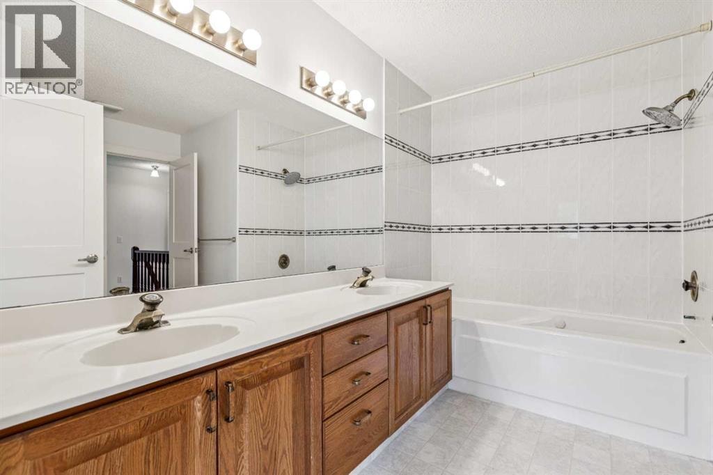 1110 14 Avenue SW — photo 23