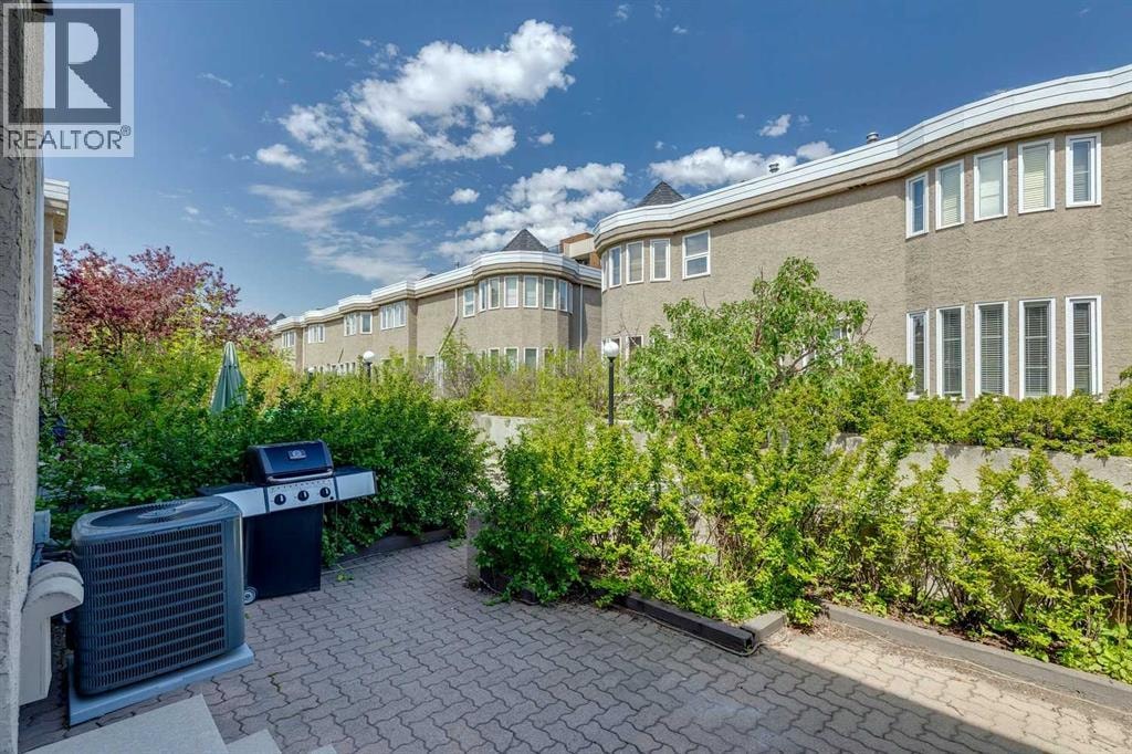 1110 14 Avenue SW — photo 34