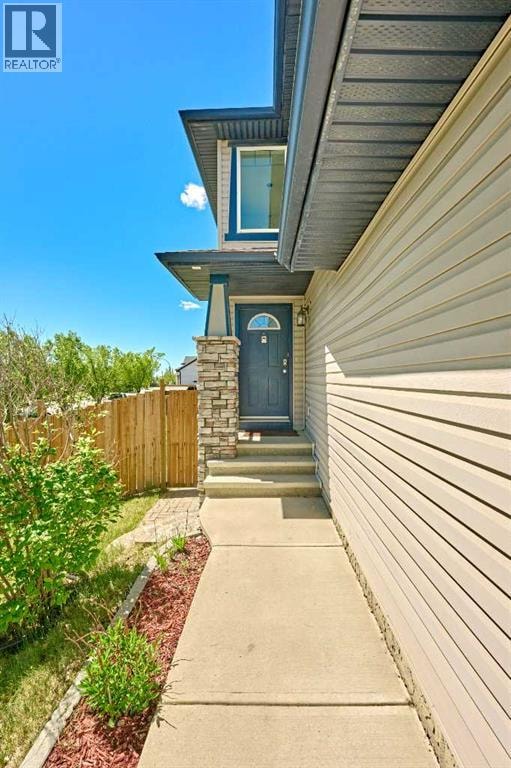 153 Royal Birch Bay NW — photo 3