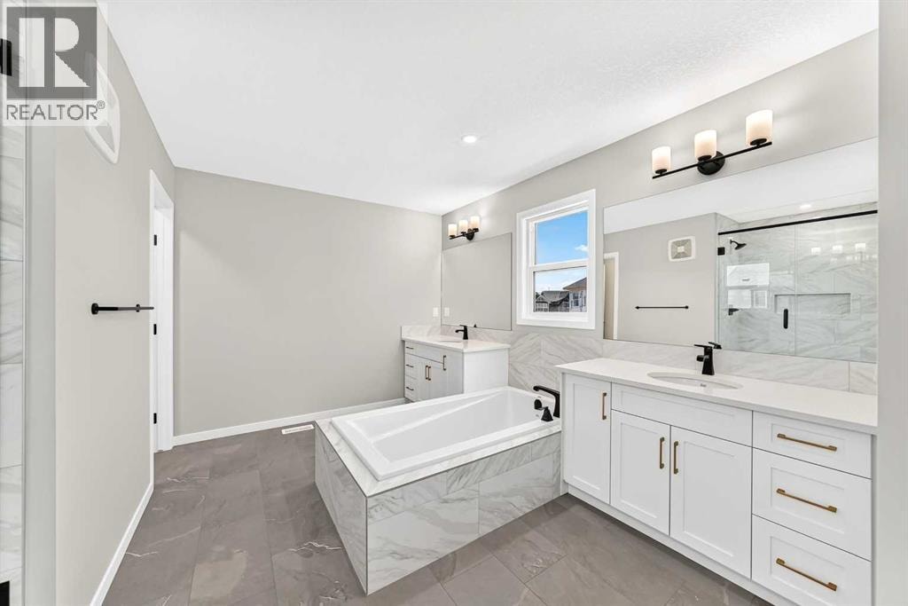 547 Mercado Avenue SE — photo 31