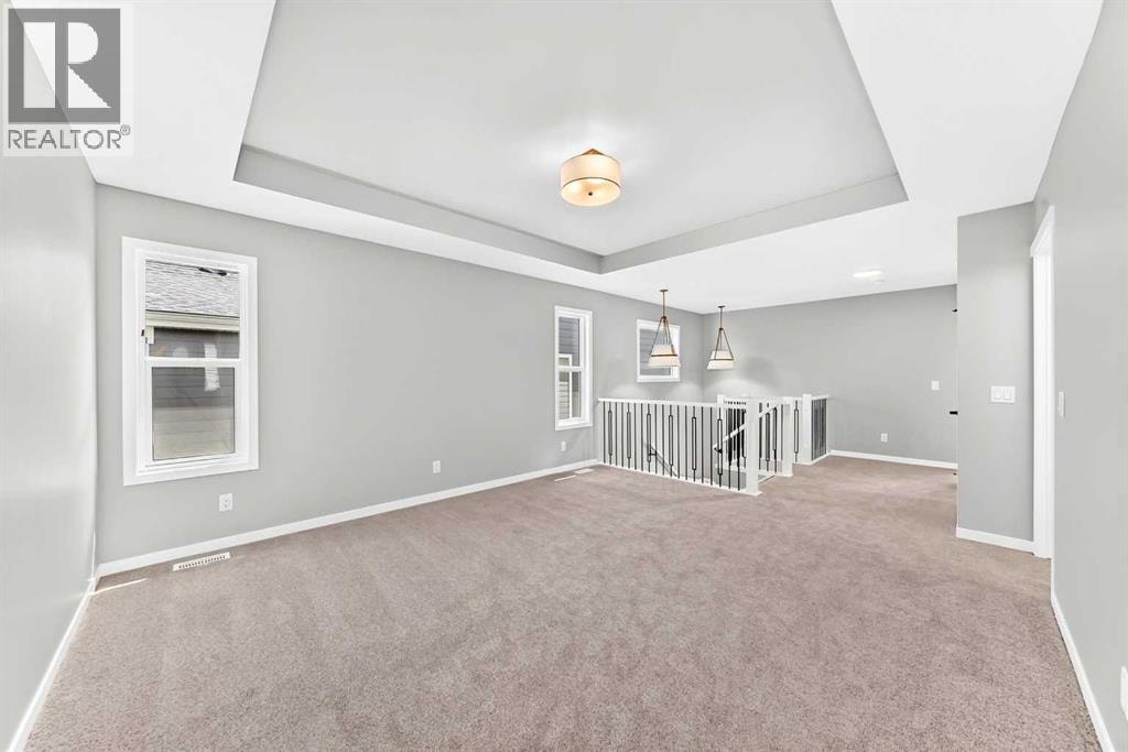 547 Mercado Avenue SE — photo 43