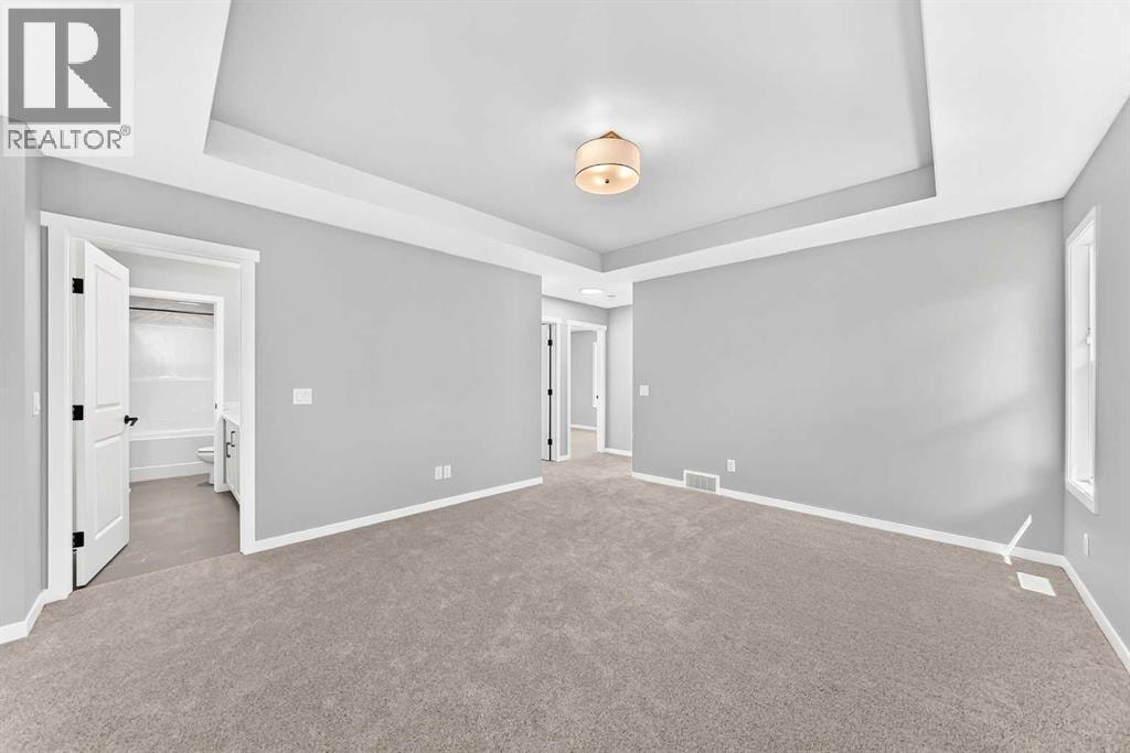 547 Mercado Avenue SE — photo 42