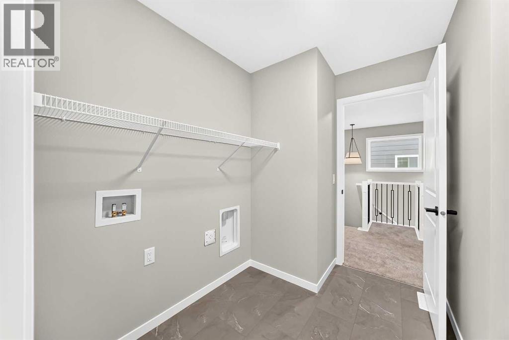 547 Mercado Avenue SE — photo 44