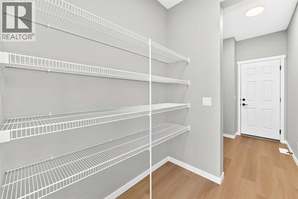 547 Mercado Avenue SE — photo 28