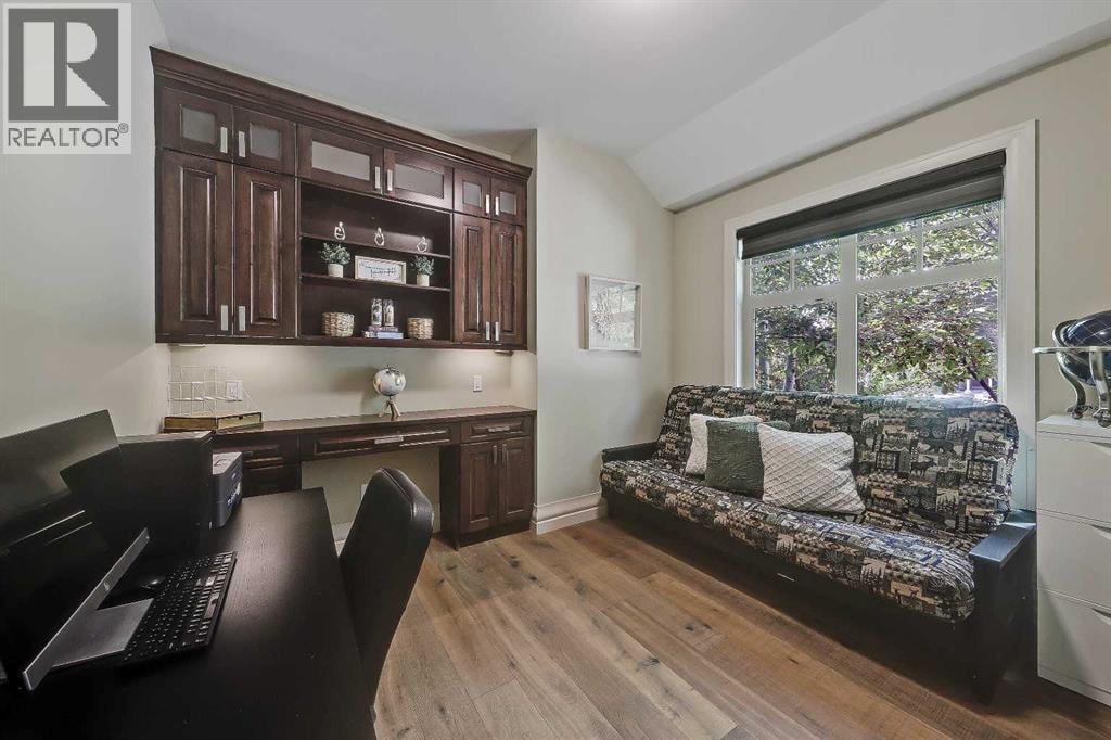 1029 Coopers Drive SW — photo 3
