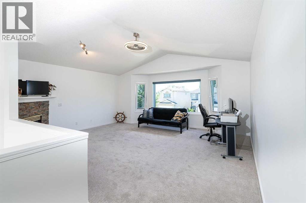 270 Somerside Park SW — photo 18