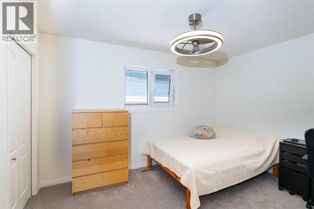 270 Somerside Park SW — photo 28