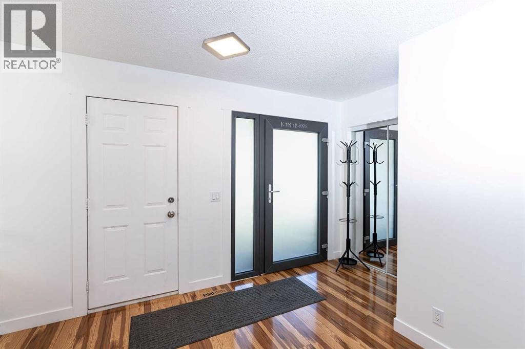 270 Somerside Park SW — photo 5