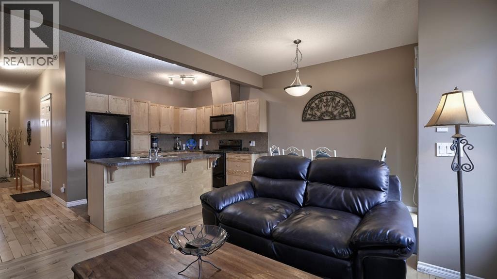 805, 620 Luxstone Landing SW — photo 15