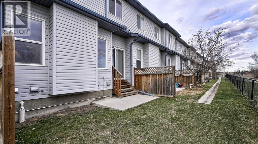 805, 620 Luxstone Landing SW — photo 39