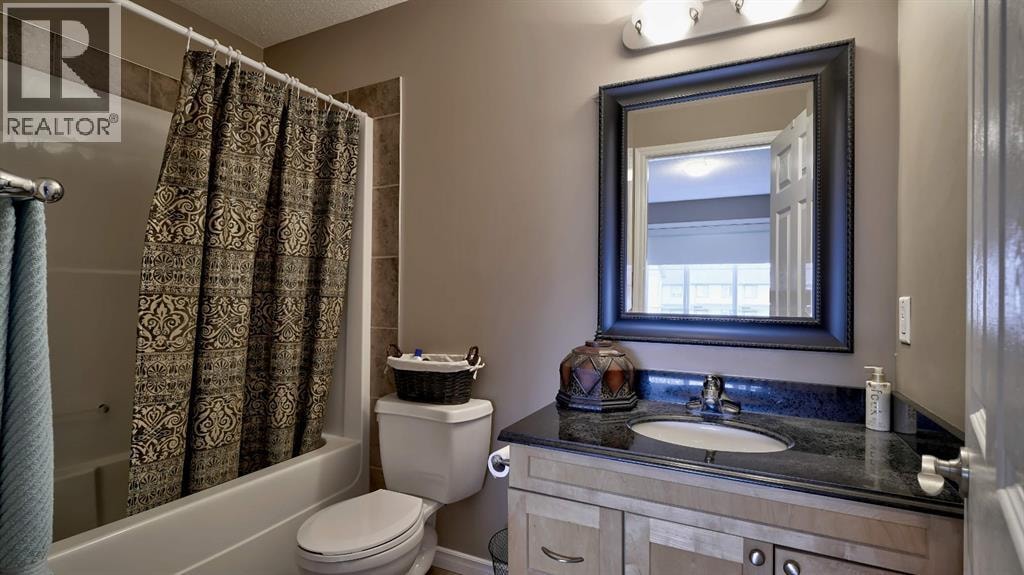 805, 620 Luxstone Landing SW — photo 23