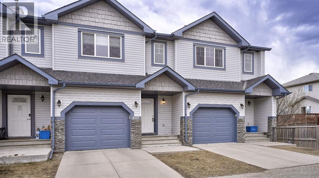 805, 620 Luxstone Landing SW — photo 2