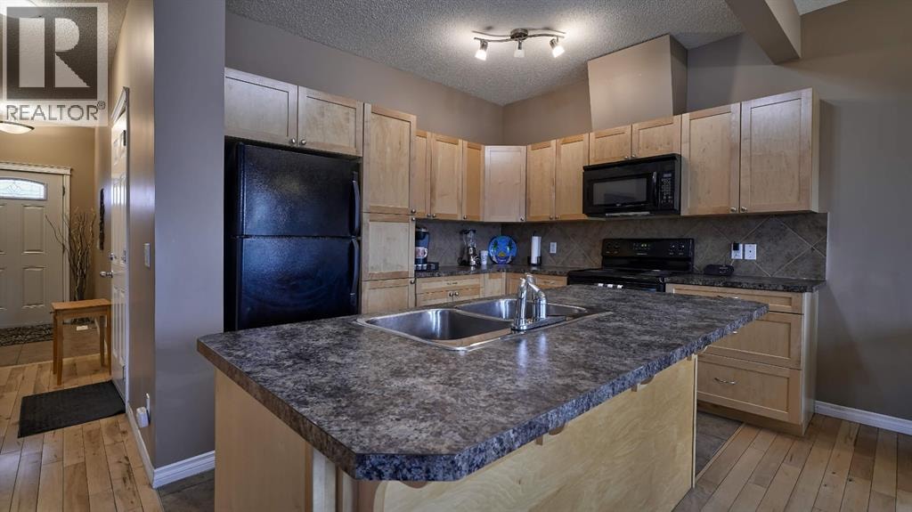 805, 620 Luxstone Landing SW — photo 7