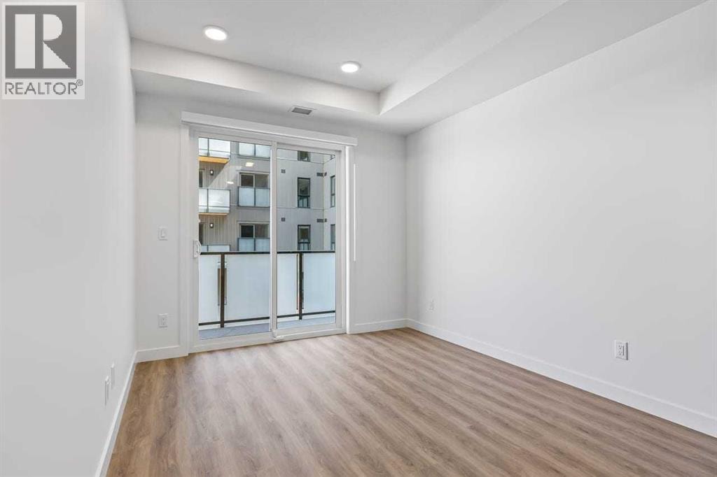316, 3107 warren Street NW — photo 15