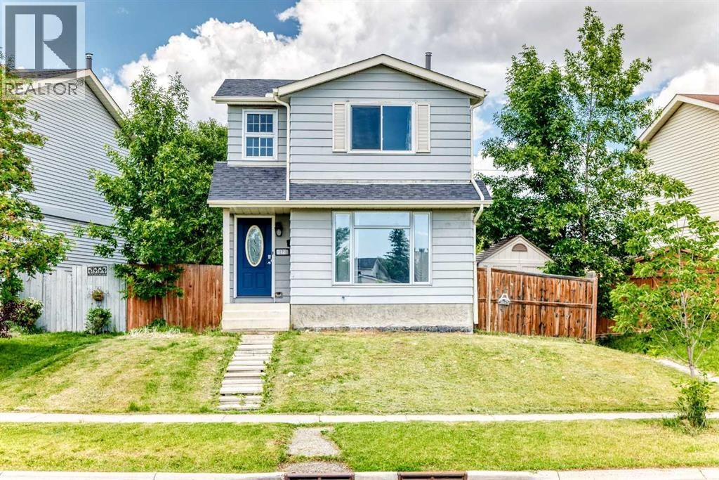 171 Erin Woods Drive SE — photo 2