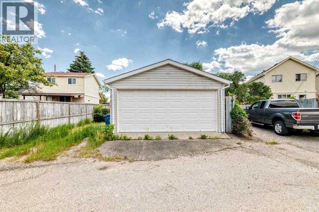 171 Erin Woods Drive SE — photo 36