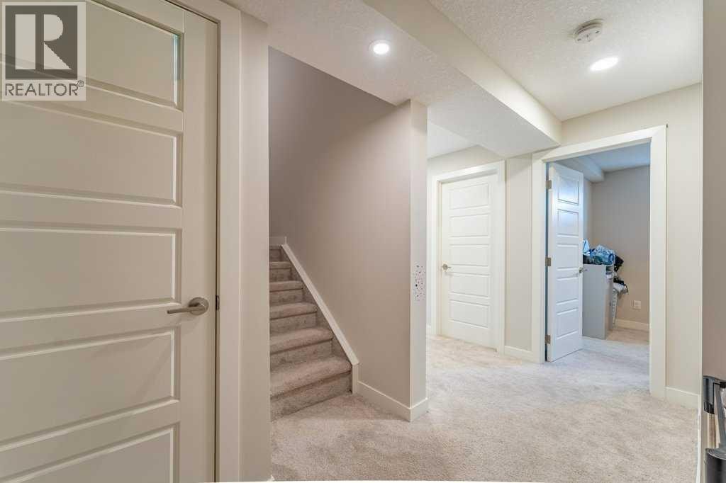 153 Waterford Boulevard — photo 34