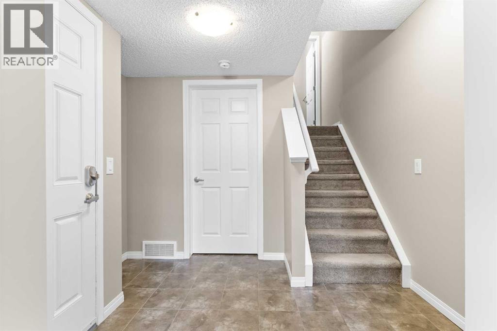 132 Windford Grove SW — photo 9