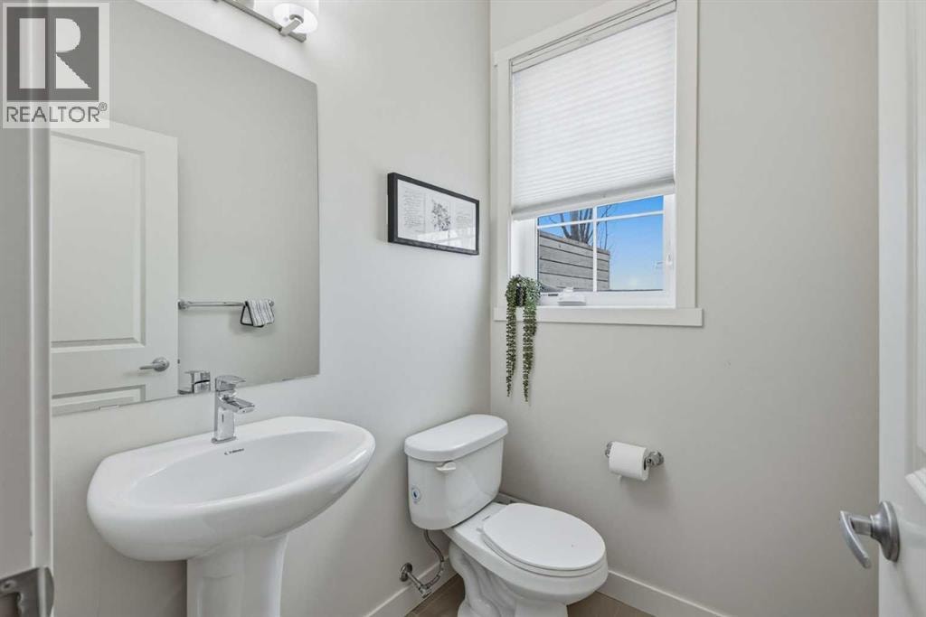 214 Nolanfield Villas NW — photo 9
