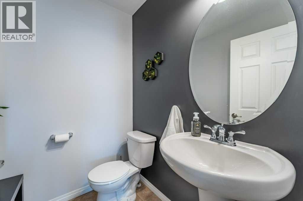 15 Windwood Grove SW — photo 21