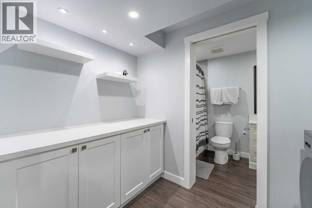 15 Windwood Grove SW — photo 40