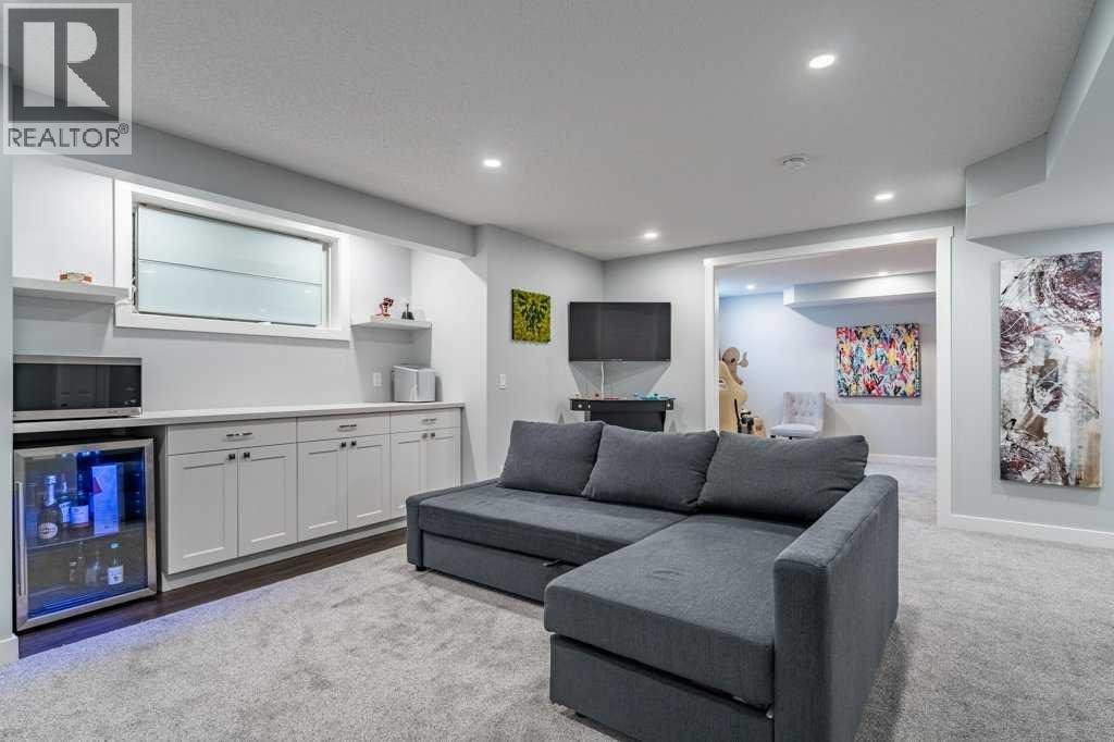 15 Windwood Grove SW — photo 46
