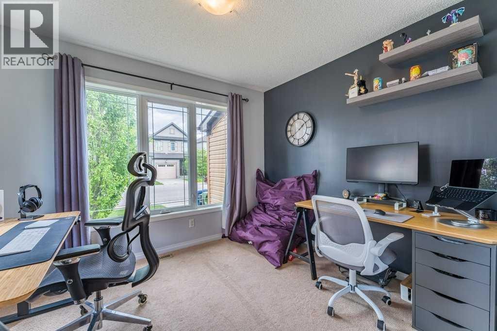 15 Windwood Grove SW — photo 6