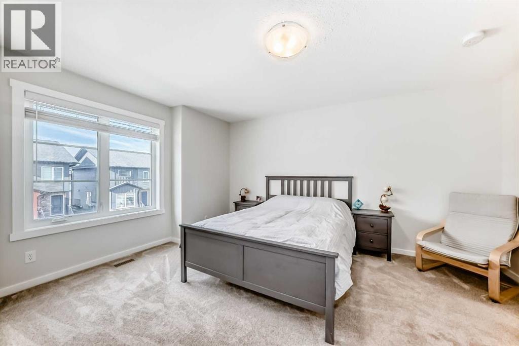 128, 31 Red Embers Parade NE — photo 18
