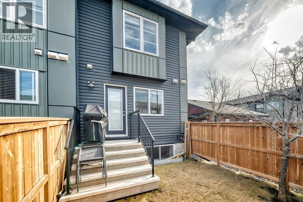 128, 31 Red Embers Parade NE — photo 41