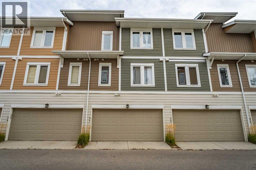 37 Auburn Bay Link SE — photo 2