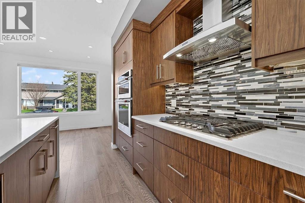 935 Regal Crescent NE — photo 12