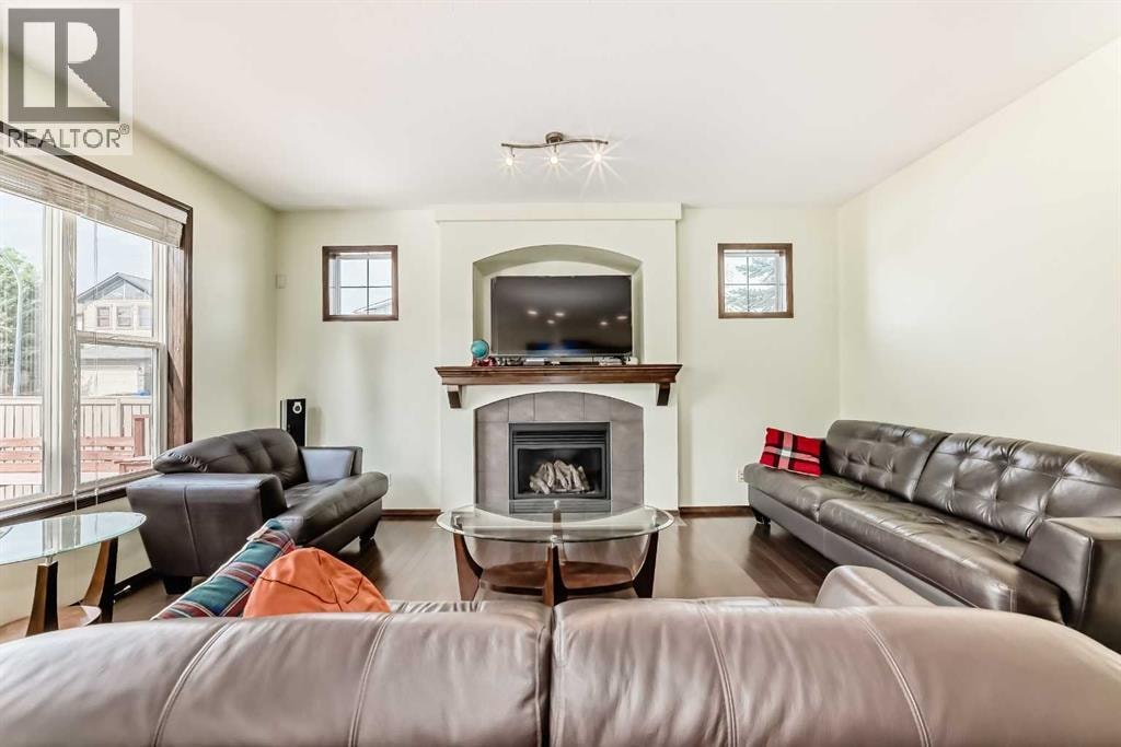 55 Eversyde Gardens SW — photo 9
