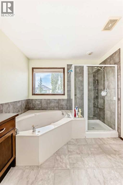 55 Eversyde Gardens SW — photo 16