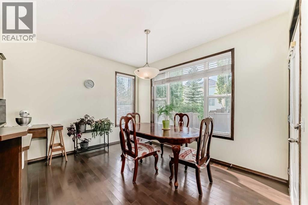 55 Eversyde Gardens SW — photo 7
