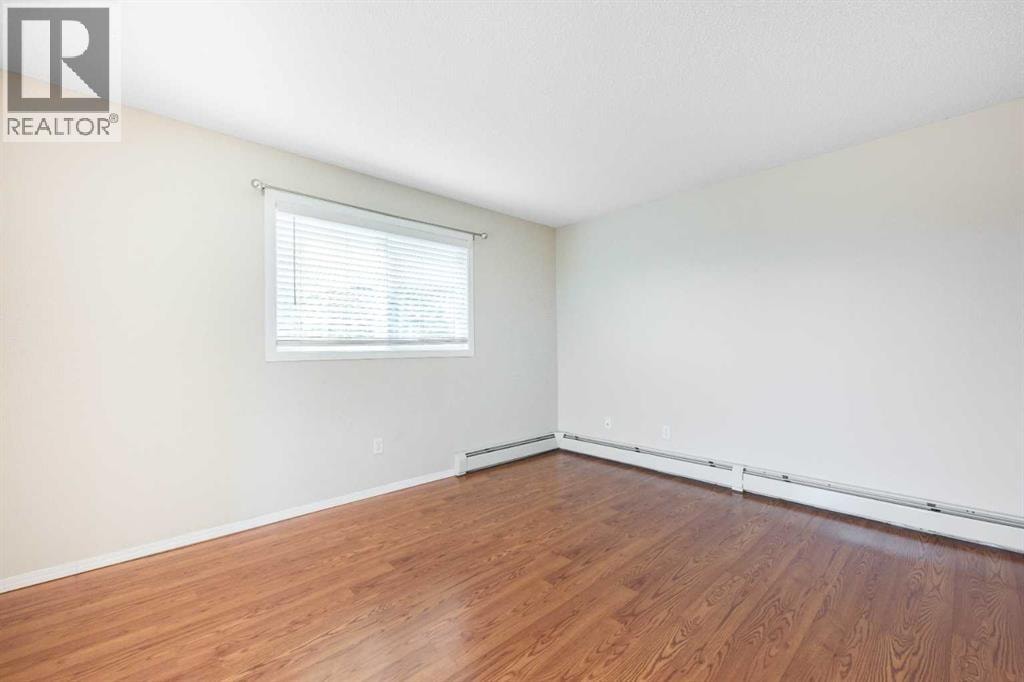 2301, 4975 130 Avenue SE — photo 9