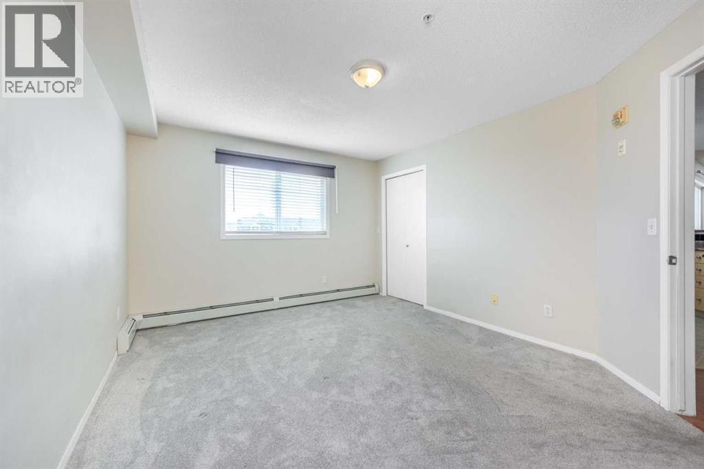 2301, 4975 130 Avenue SE — photo 12