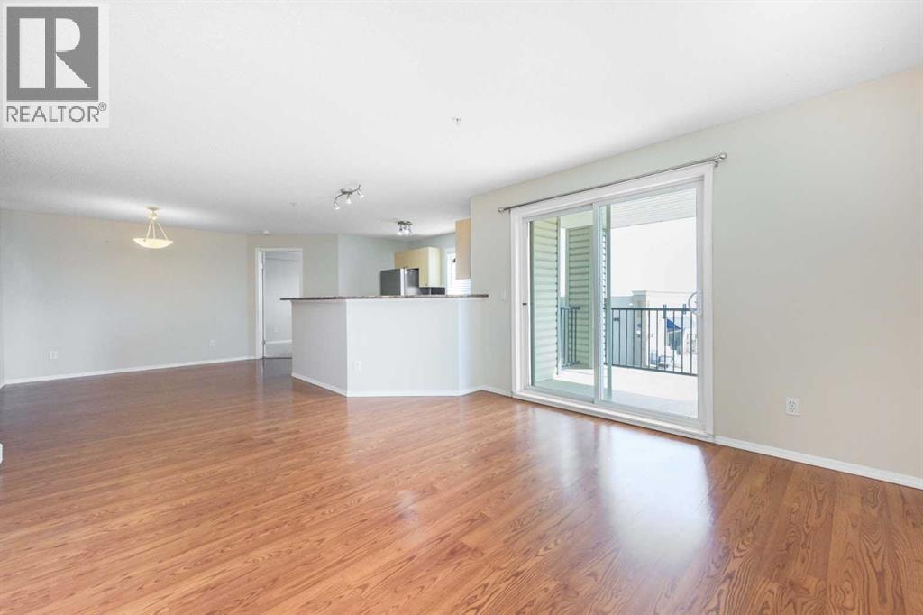 2301, 4975 130 Avenue SE — photo 7