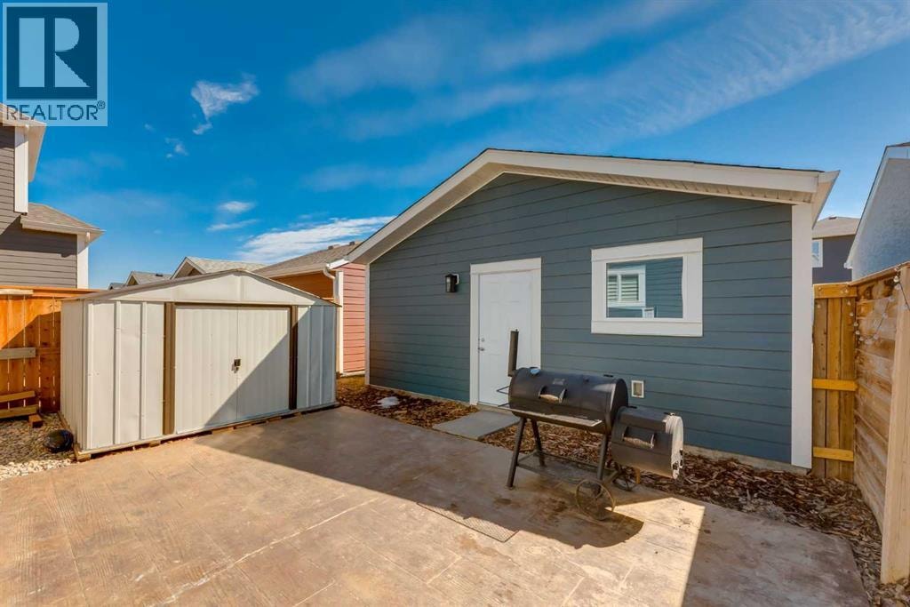 577 Masters Road SE — photo 41