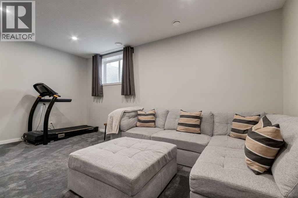577 Masters Road SE — photo 33