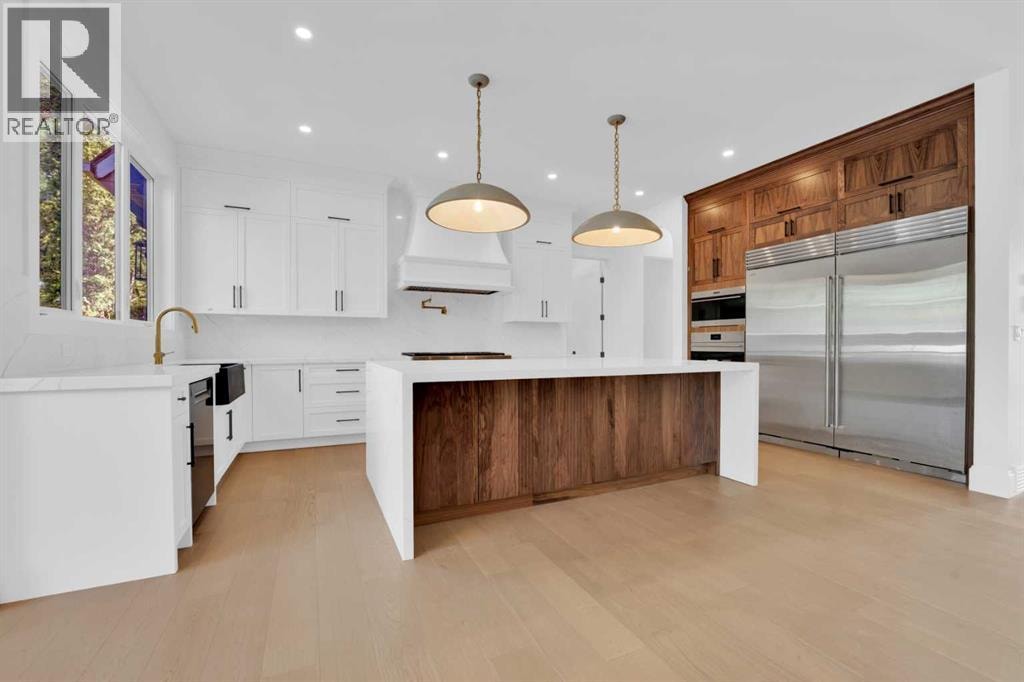 1605 9 Street NW — photo 9