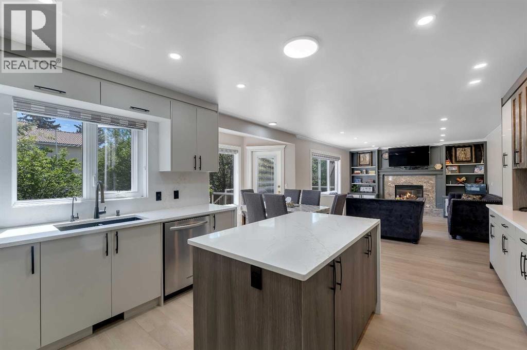 33 Edgevalley Way NW — photo 32