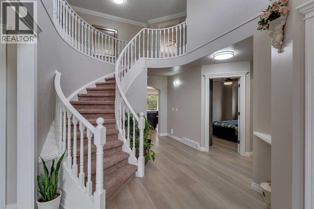 33 Edgevalley Way NW — photo 21
