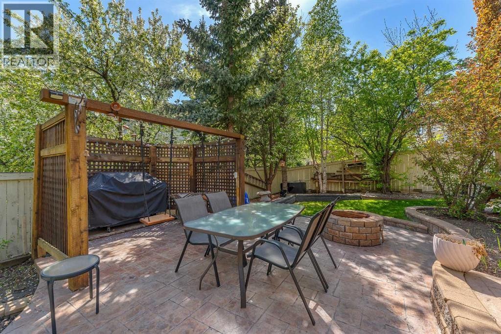 33 Edgevalley Way NW — photo 7