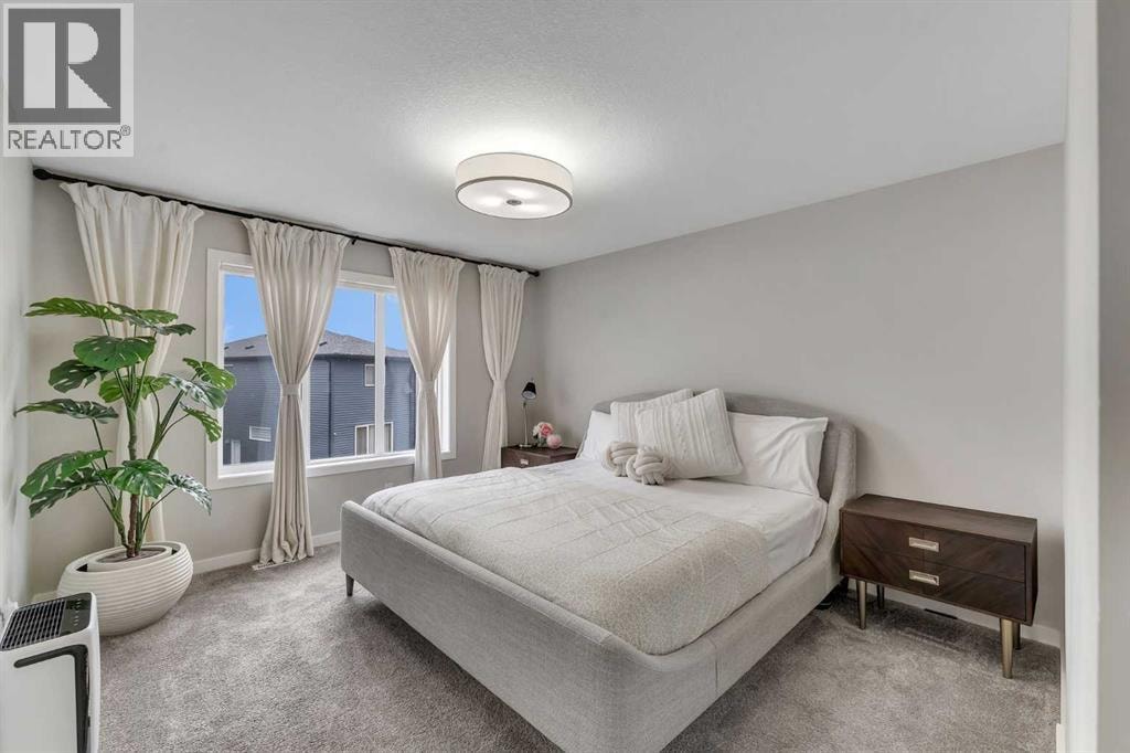 341 Walcrest View SE — photo 18